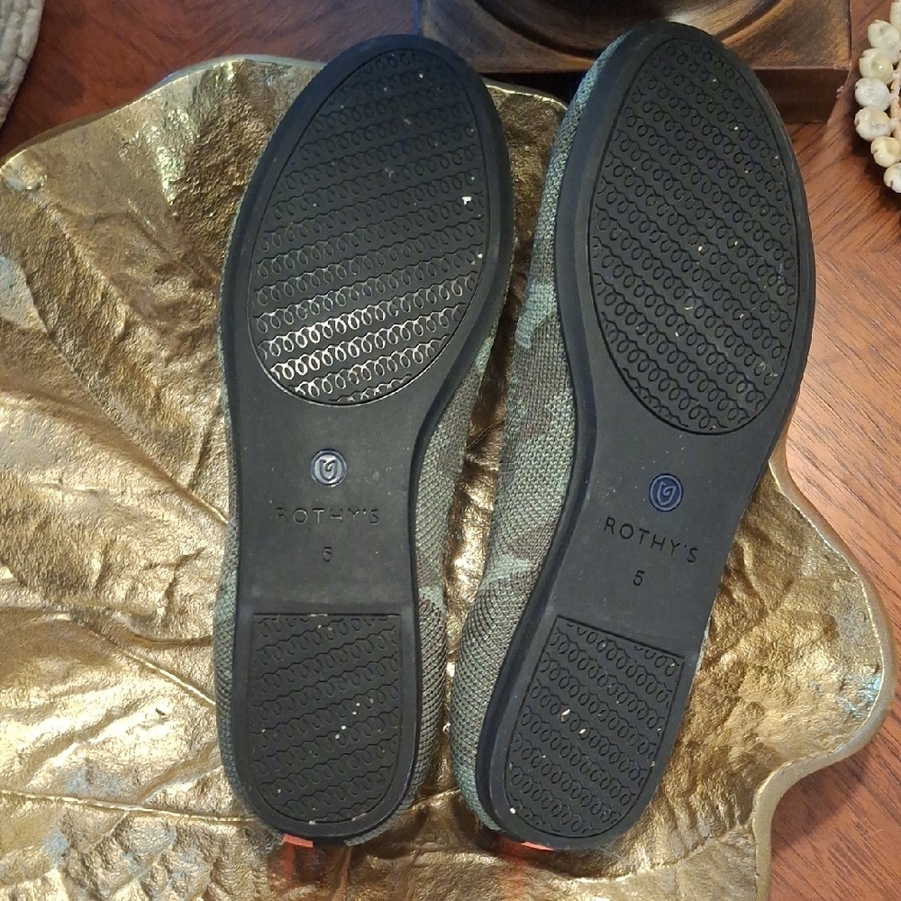 Rothy's Camouflage Flats with Blue Trim - Picture 5 of 5